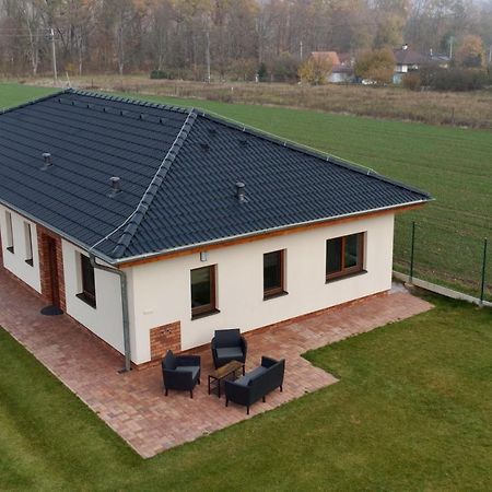 Apartman Uprostred Trojuhelniku Praha - Karlovy Vary - Plzen Kolesovice Exterior foto